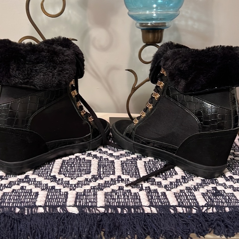 Aldo Fur Lined Embossed leather suede boots - Picture 10 of 13